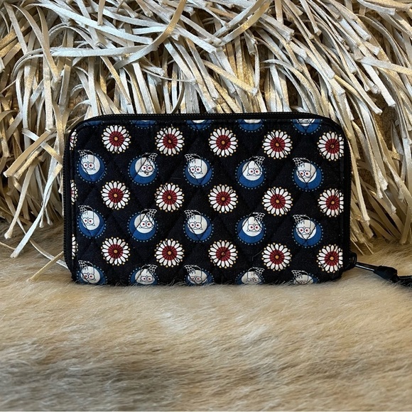 VERA BRADLEY Night Owl Zip Around Wallet Long Wristlet Navy Red Y2K 2008 - Picture 1 of 10